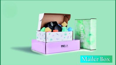 Customized Mailer Boxes with pink and green colors.